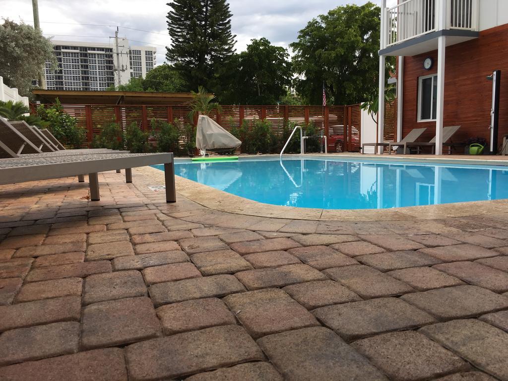 Wave Beach Vacation Rentals Pompano Beach Eksteriør billede