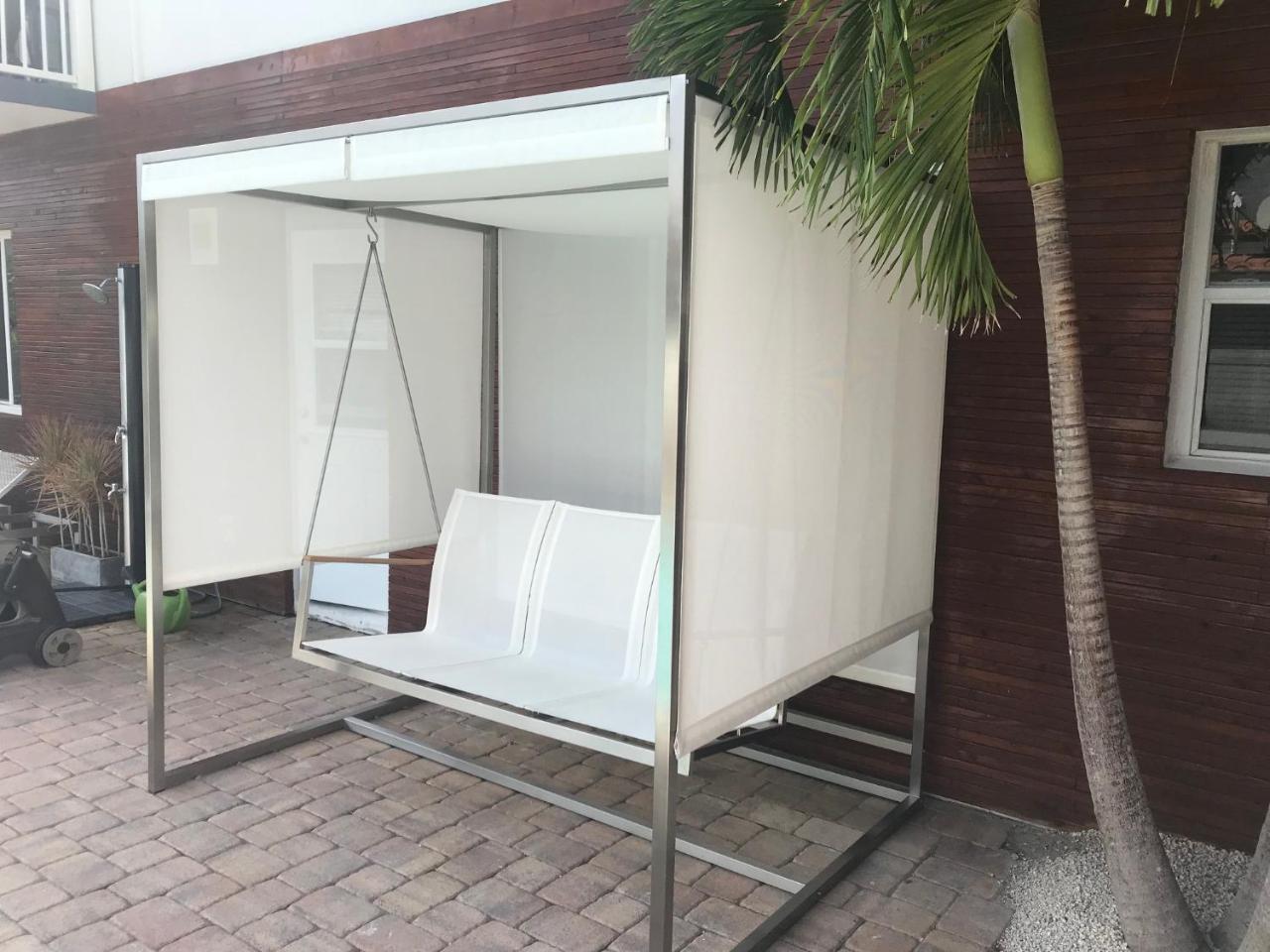 Wave Beach Vacation Rentals Pompano Beach Eksteriør billede