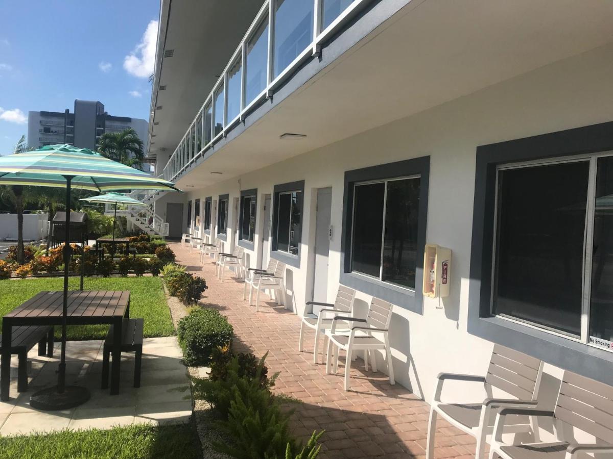 Wave Beach Vacation Rentals Pompano Beach Eksteriør billede